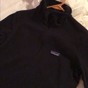 Black Patagonia half zip